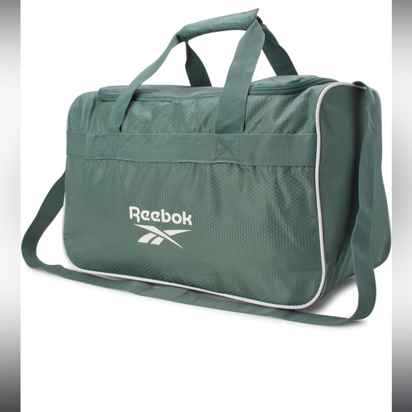 NWT/PACKAGED Reebok Trek Green Warrior ll Duffel Bag - Picture 1 of 8